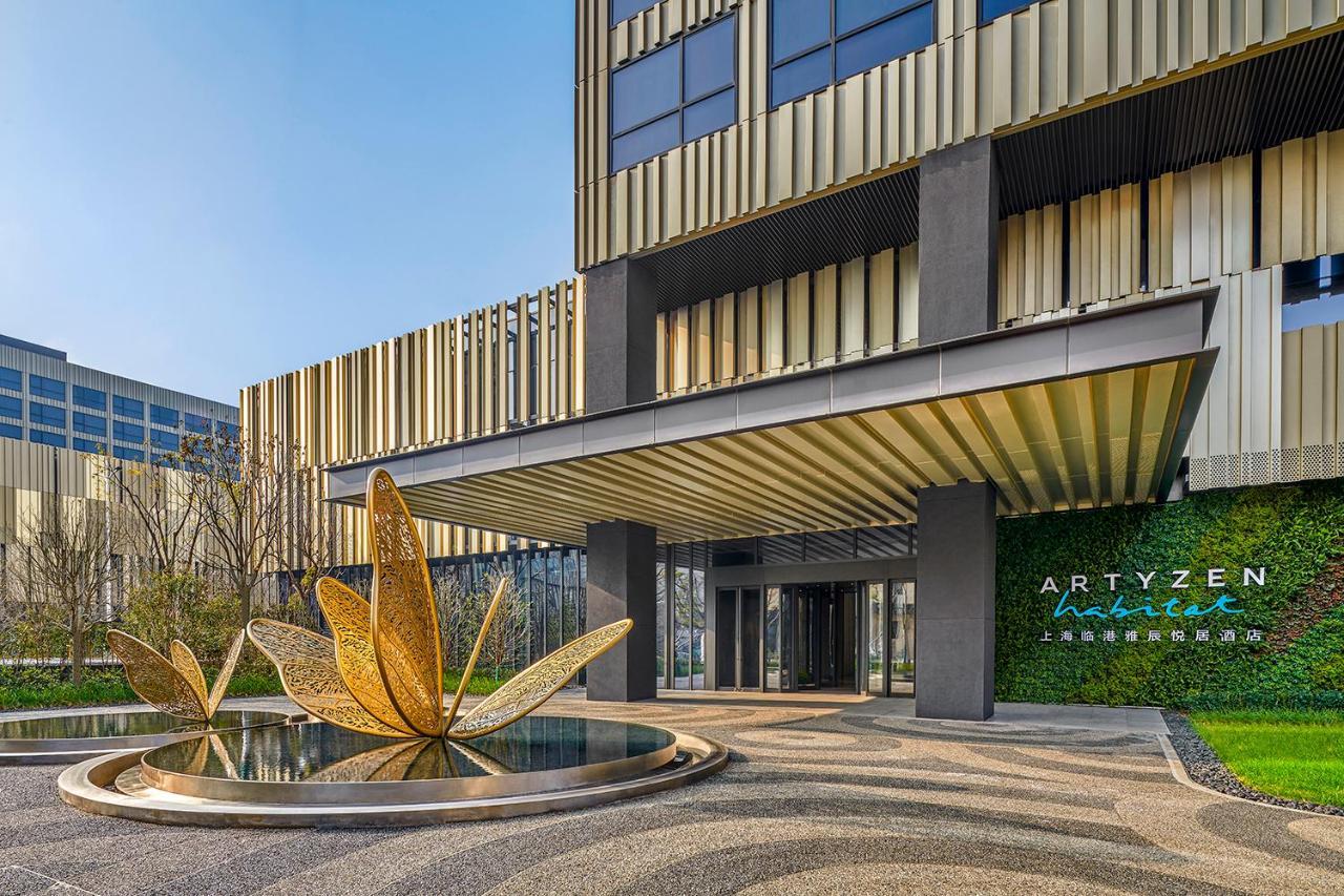 Artyzen Habitat Lingang Hotel 5*